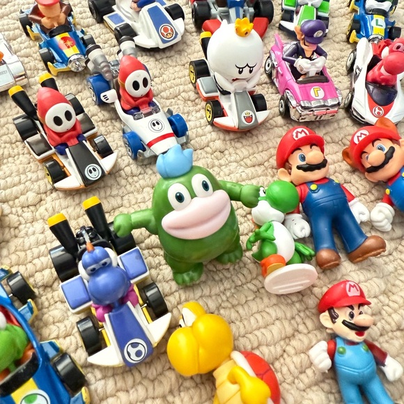 Super Mario cars - toy variety LOT - Picture 3 of 4